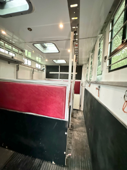 MAN 12-tonne Luxury build - 4 large stalls. Sleeps 5/6.