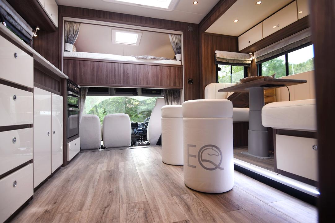 2022 EQ built 21-tonne 3-axle 5 large stall, 6 berth Luxury horsebox