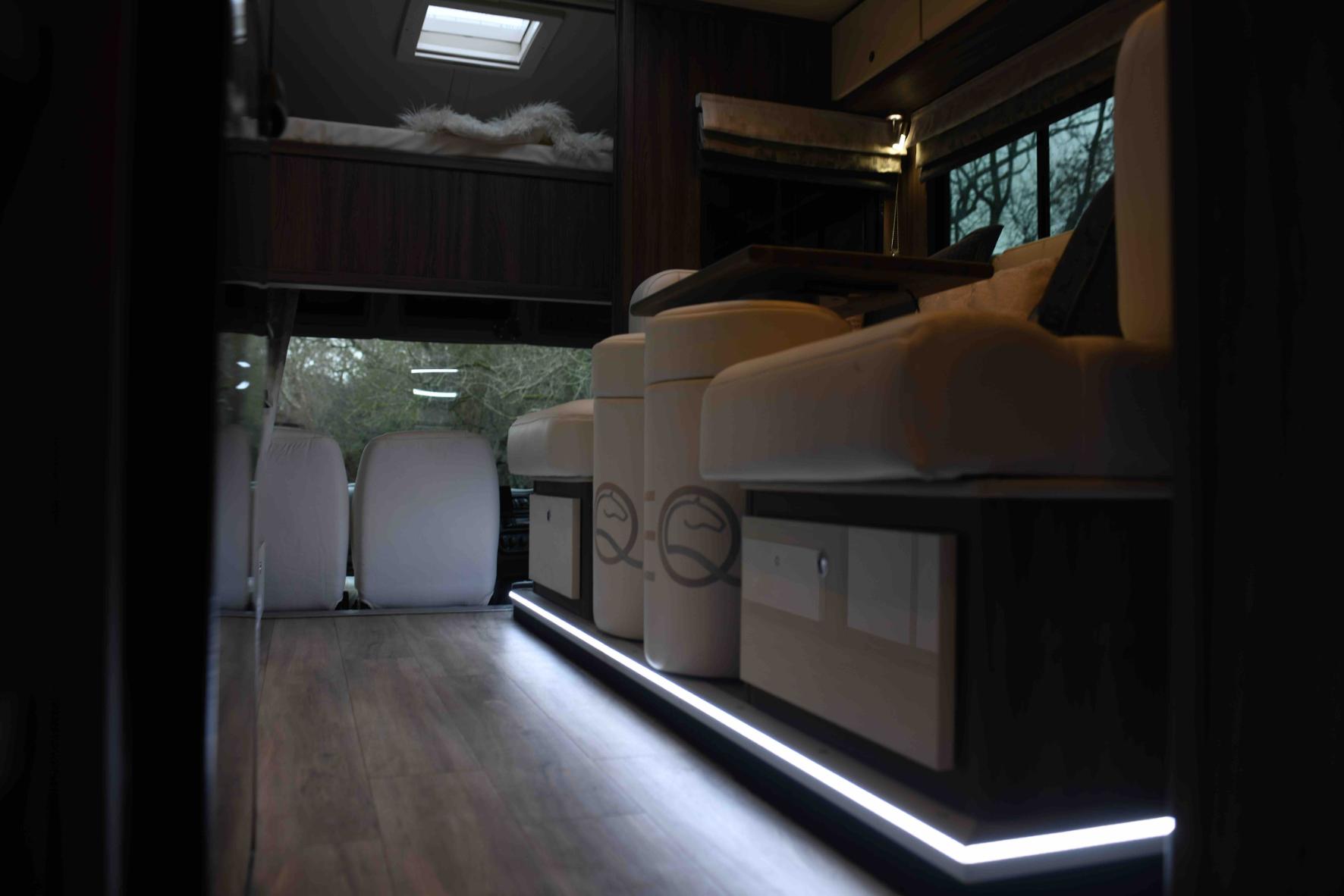 2022 EQ built 21-tonne 3-axle 5 large stall, 6 berth Luxury horsebox