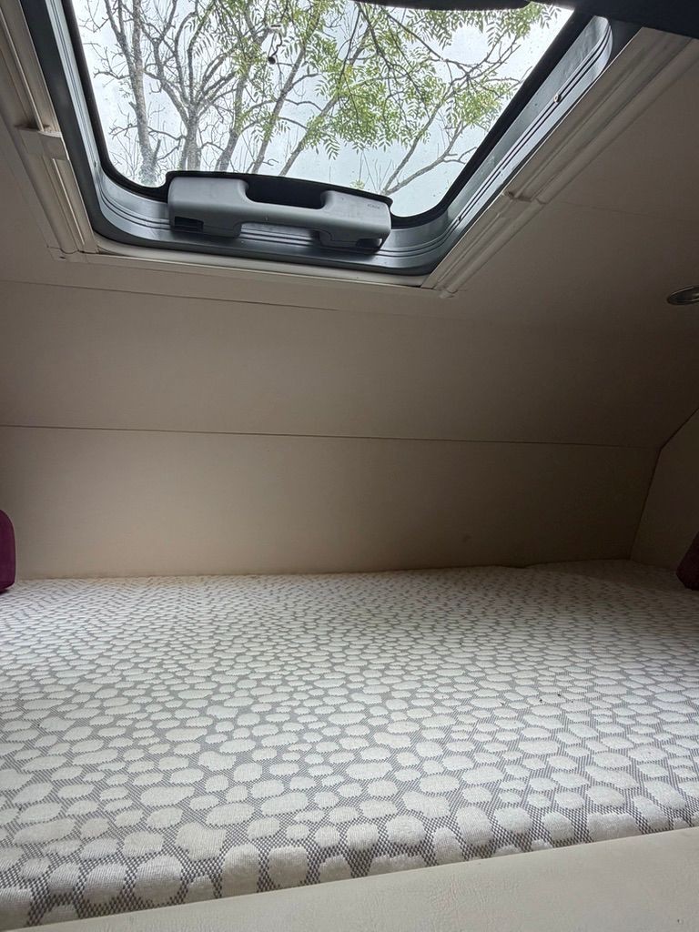 Whittaker 14-tonne 4 large stall, 4 berth luxury horsebox