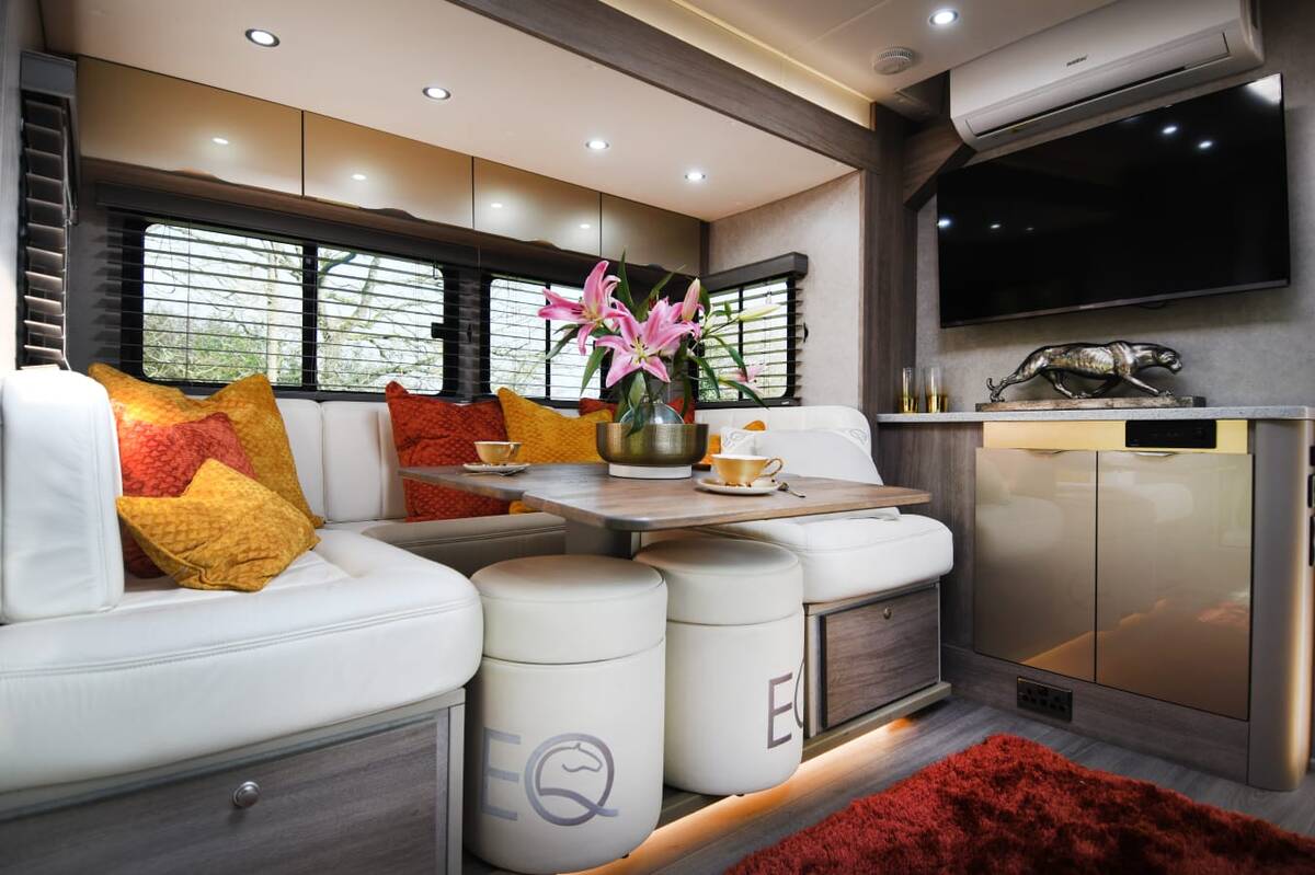 New build RHD Scania Premium Luxury 26-tonne EQ-built horsebox. 6 stall / 6 berth