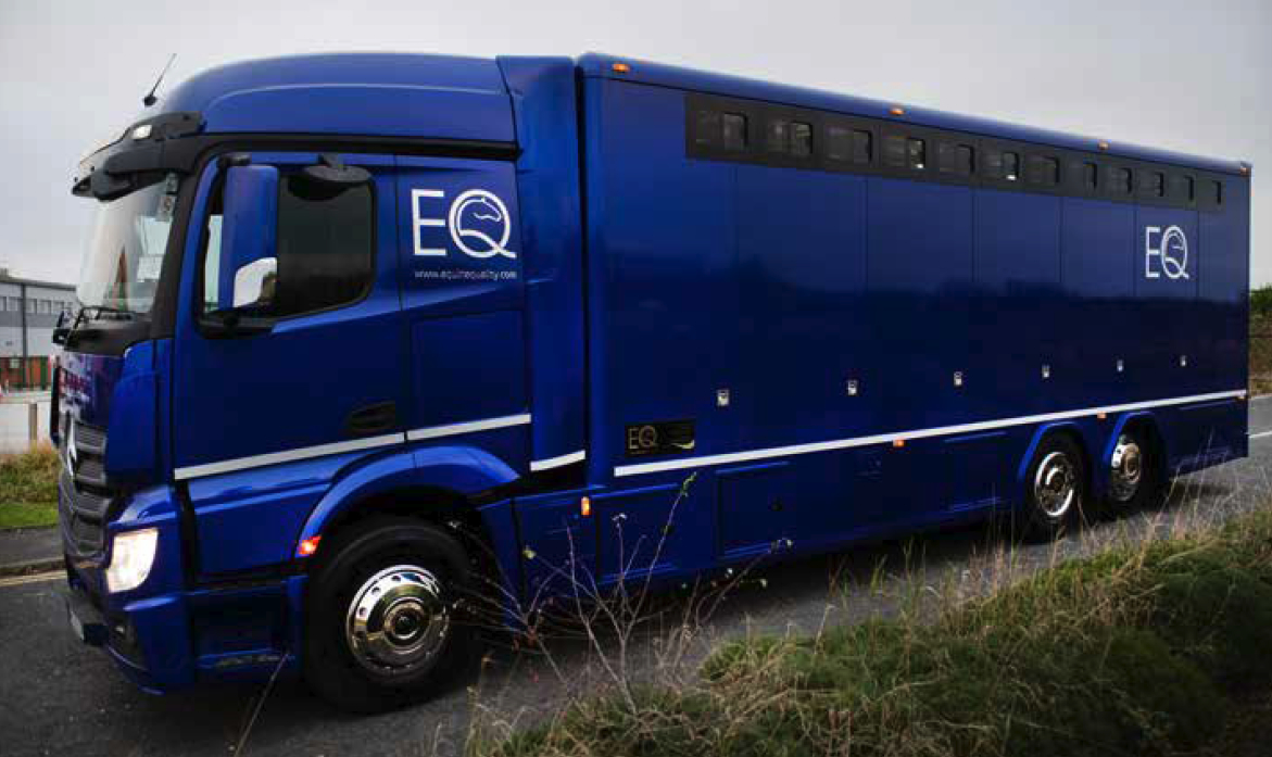 New build 26-tonne Mercedes-Benz 11-stall Work Truck