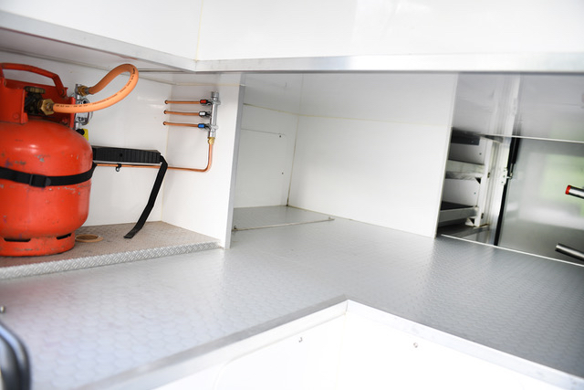 Lovely Coach-built PRB 7.5-tonne Horsebox