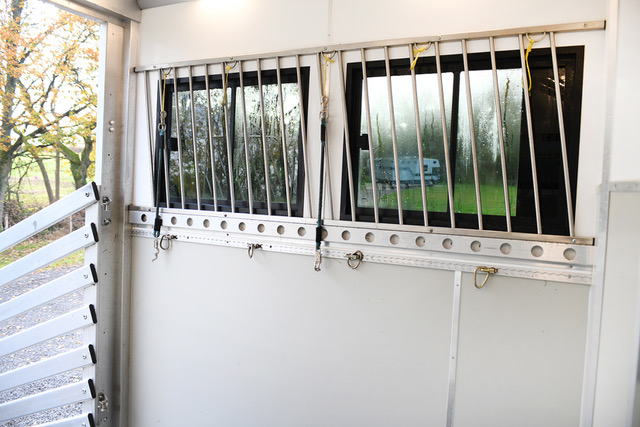 Lovely Coach-built PRB 7.5-tonne Horsebox