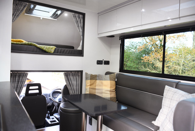 Lovely Coach-built PRB 7.5-tonne Horsebox