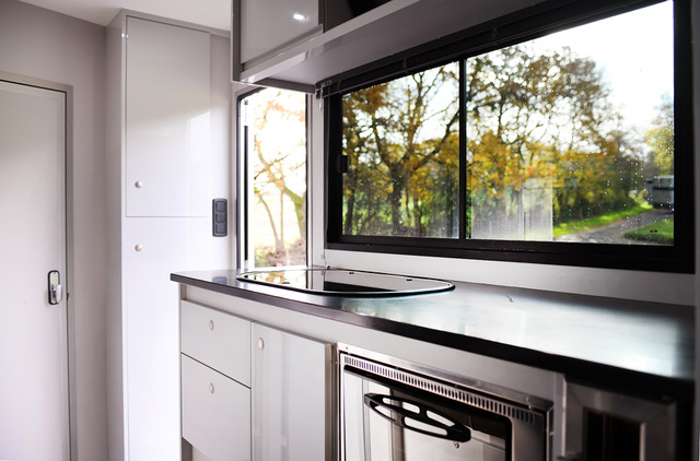 Lovely Coach-built PRB 7.5-tonne Horsebox