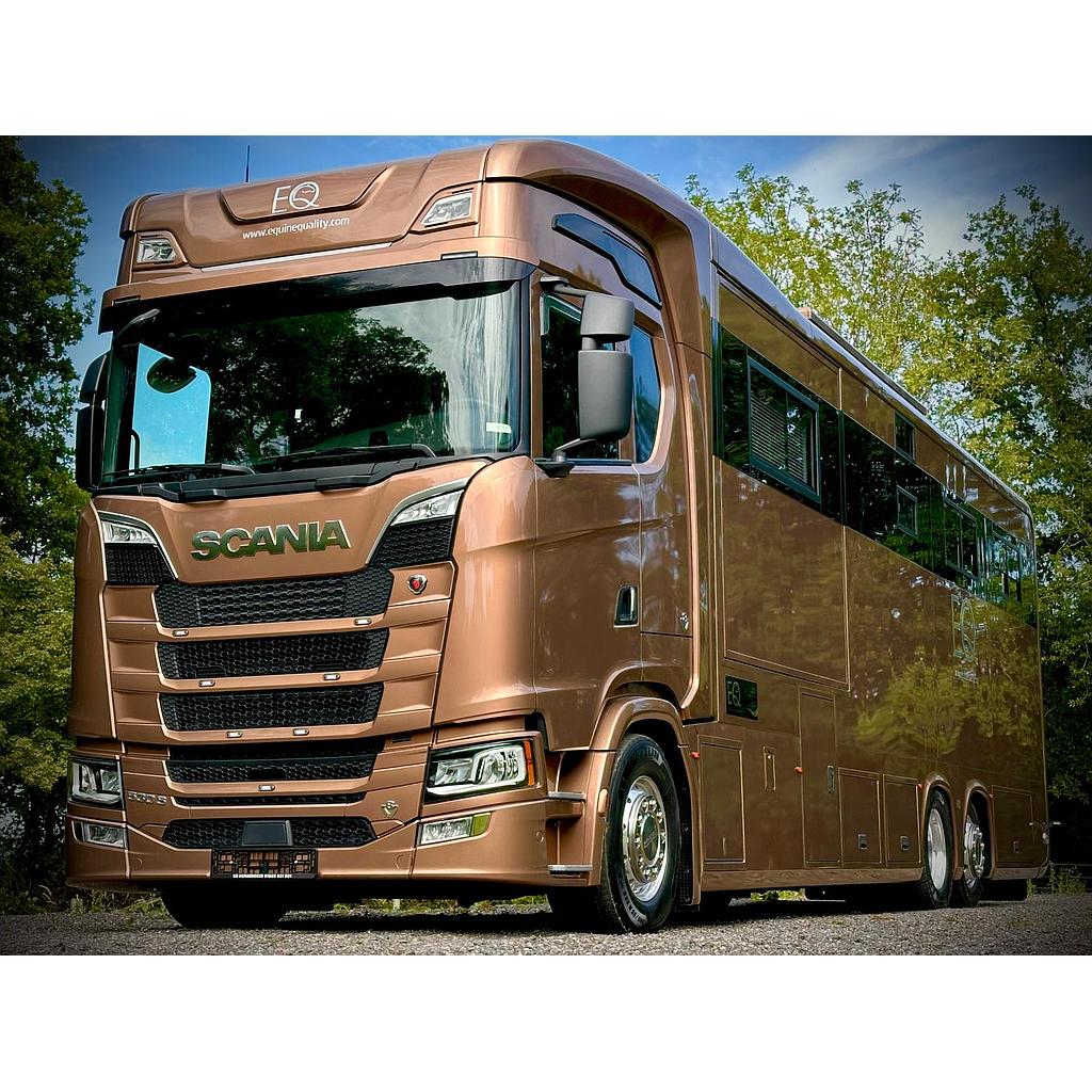 New build LHD Scania S530 Premium Luxury 26-tonne EQ-built horsebox. 5 stall / 7 berth