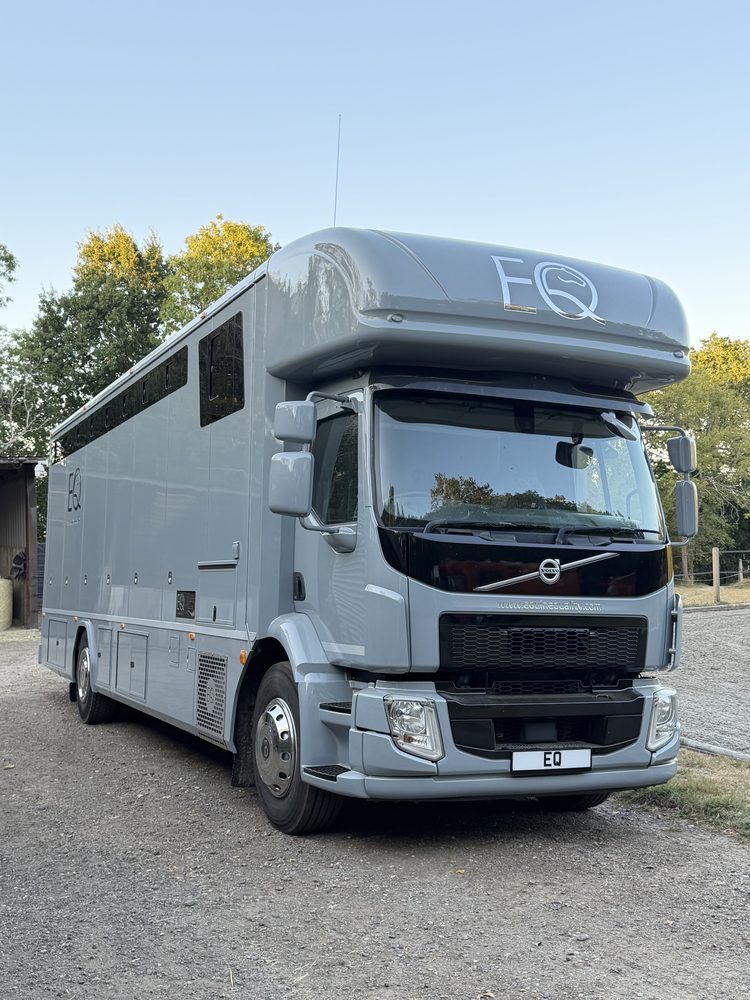 New build Volvo Luxury Work Truck 18-tonne 8 stall / 2 berth (10 stall Pony option)